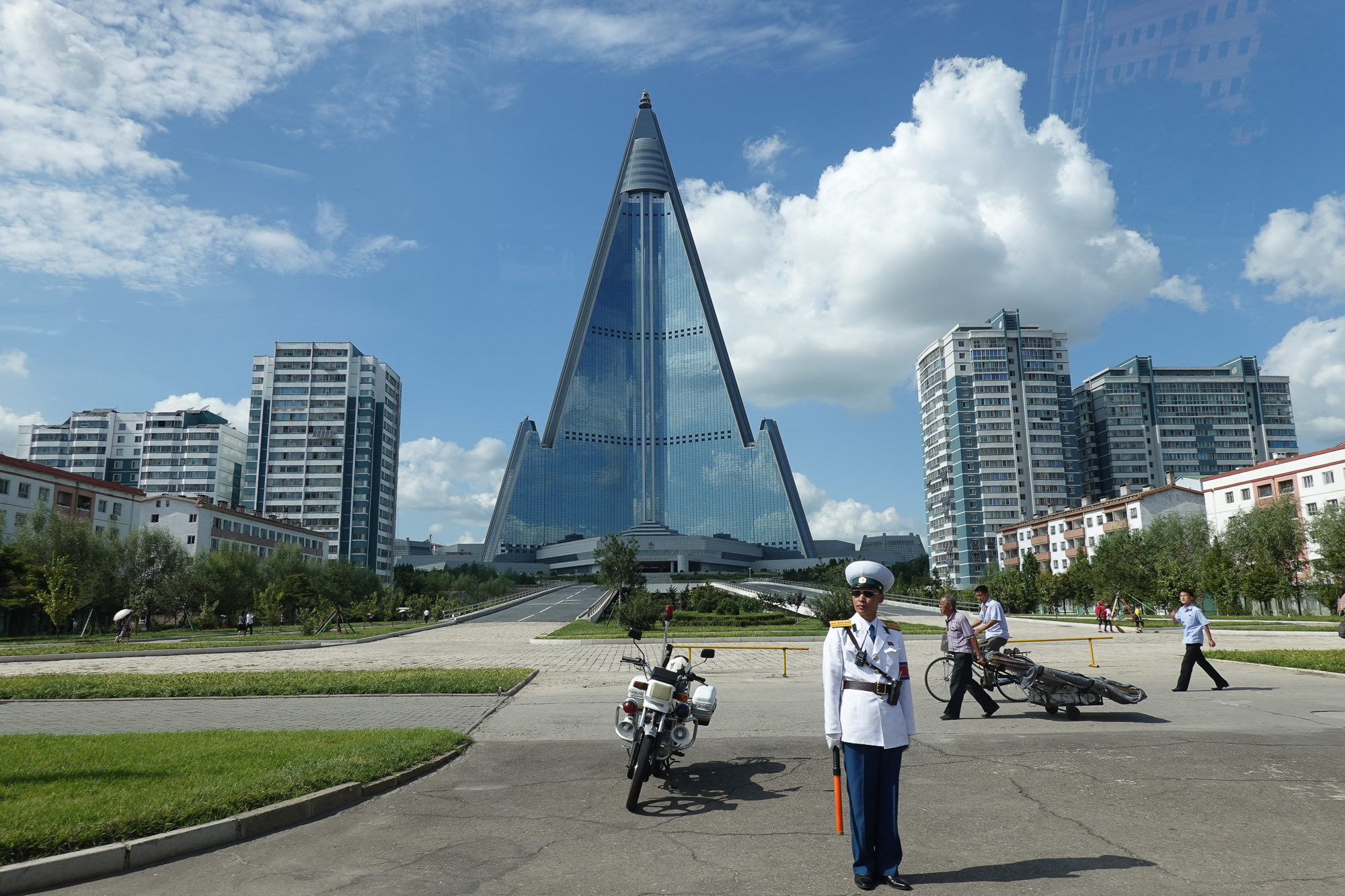 Ryugyong Hotel - North Koreaâ€™s Tallest Building | Uri Tours